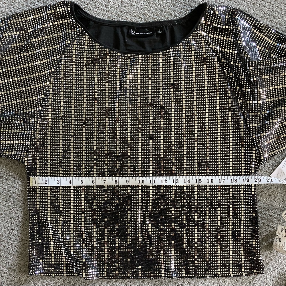 Metallic Silver Top - Picture 4 of 8